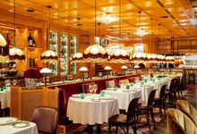 Rocco recebe 2026 com baile de máscaras veneziano e alta gastronomia