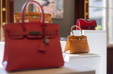 São carteiras Hermès? Não, são fundos de investimento