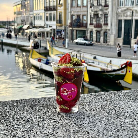 La Fresería. Os morangos com chocolate que conquistaram Espanha já chegaram a Portugal