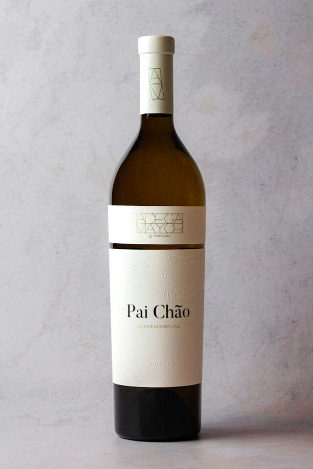 Adega Mayor Pai Chão, branco de 2022, eleito o Melhor Branco de Portugal