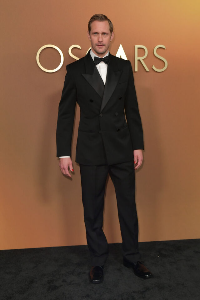 Alexander Skarsgård em Yves Saint Laurent