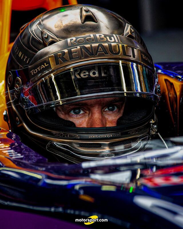 O capacete de Sebastian Vettel para o GP do Mónaco de 2014 destaca-se