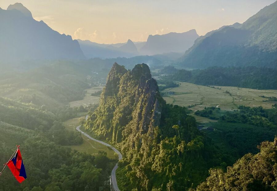 Laos, a face serena do sudeste asiático 