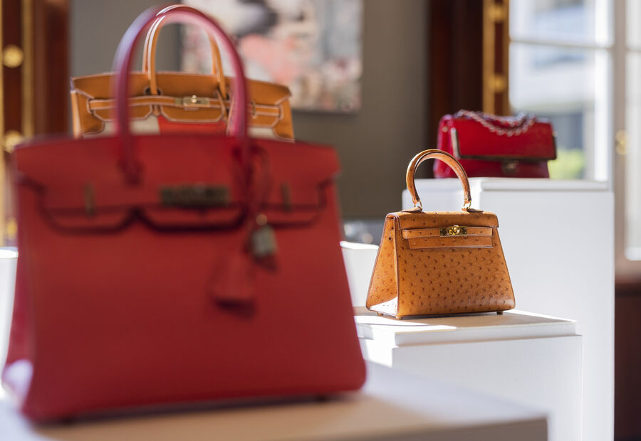 São carteiras Hermès? Não, são fundos de investimento