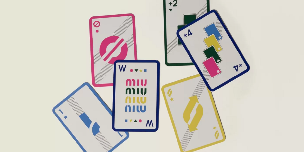 'Vai buscar 4, querida': o UNO está mais chique este Natal