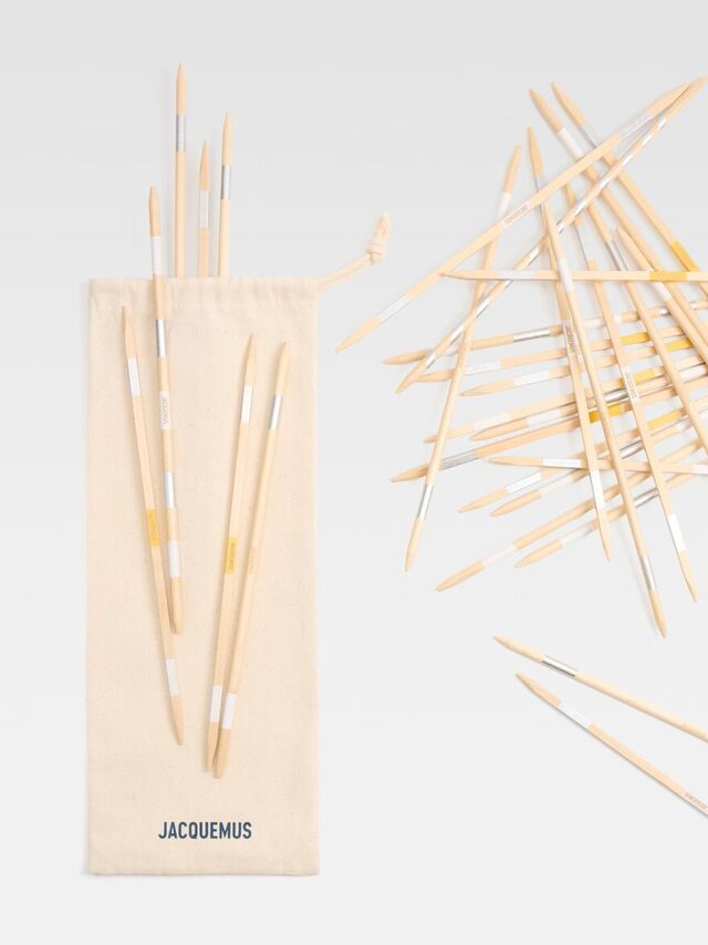 Jogos de coleção de luxo: Uno X Miu Miu e Mikado Jacquemus para noites de Natal divertidas