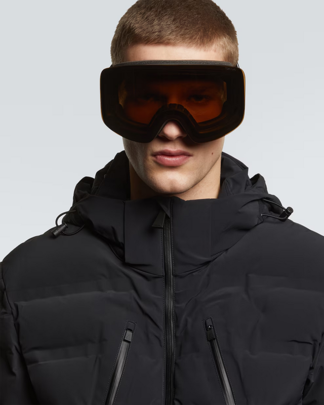 Tom Ford, Ski goggles, €755 em Mytheresa.