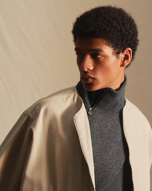 Hermès, Crossbody Cuir collar, €895.