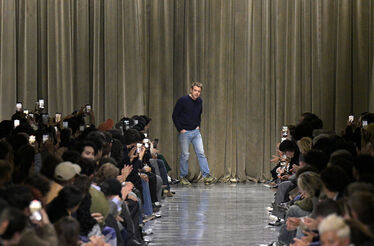 O homem pelos olhos de Jonathan Anderson