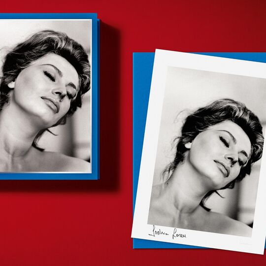 Livro. Fotografias inéditas de Sophia Loren, a rainha do cinema italiano