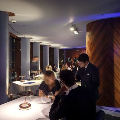 Qual foi a garrafa de vinho mais cara que já vendeu?