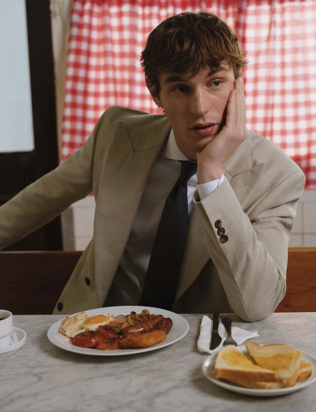 Richard James Savile Row - Mango