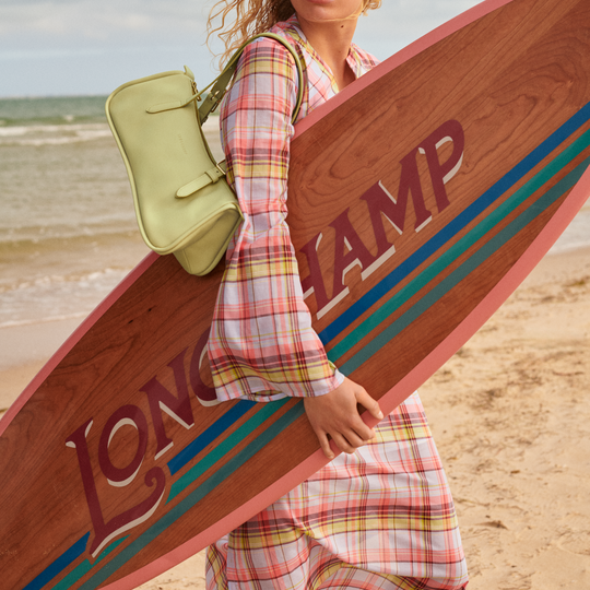 Este verão, ao que tudo indica, a melhor onda para surfar vem de Paris