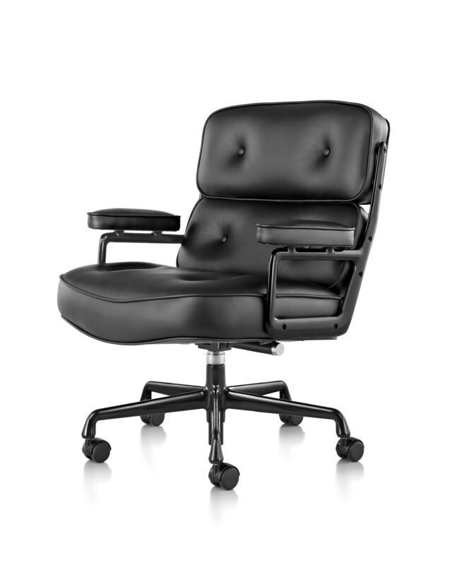 Eames Executive Chair "Time Life"