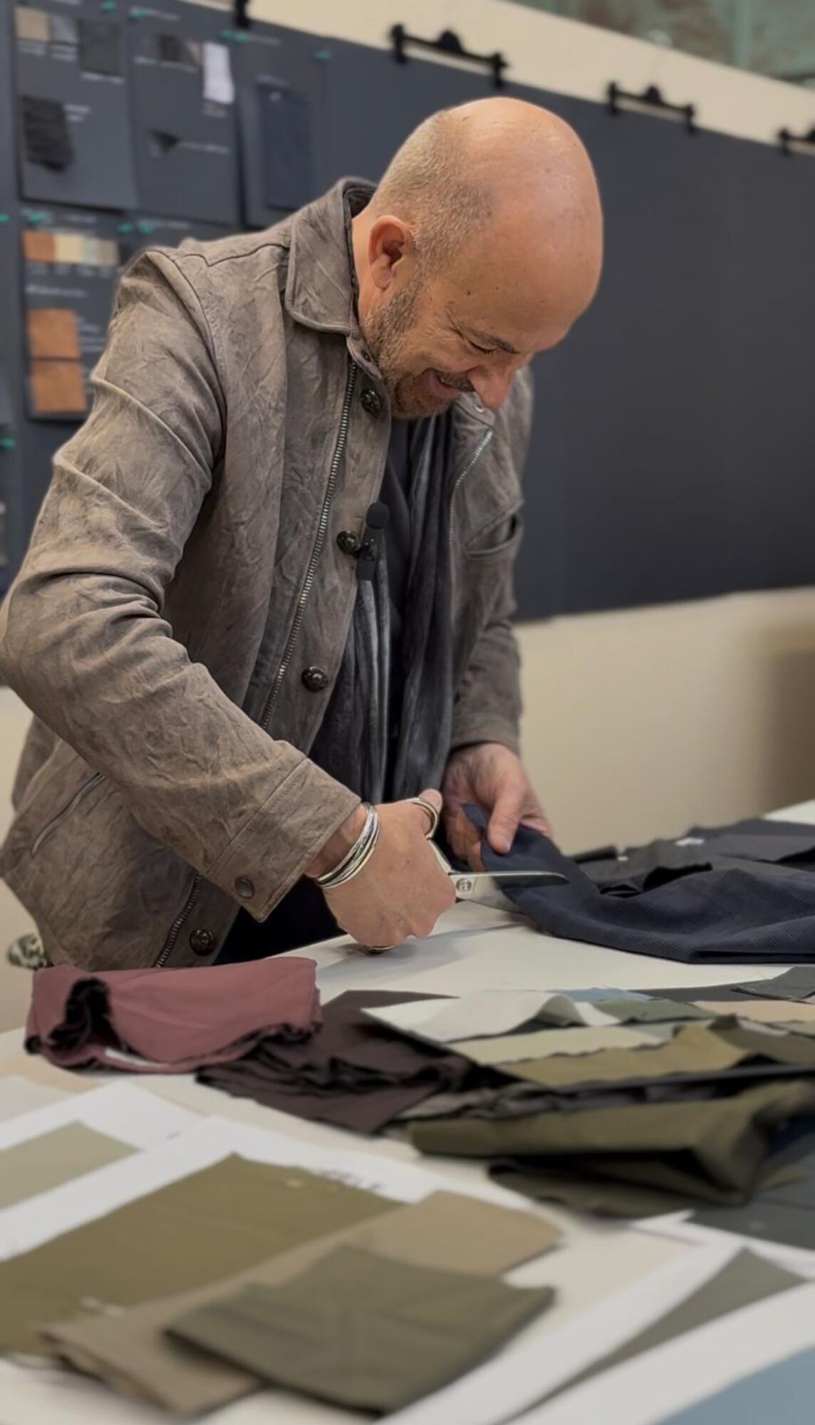John Varvatos in Riopele